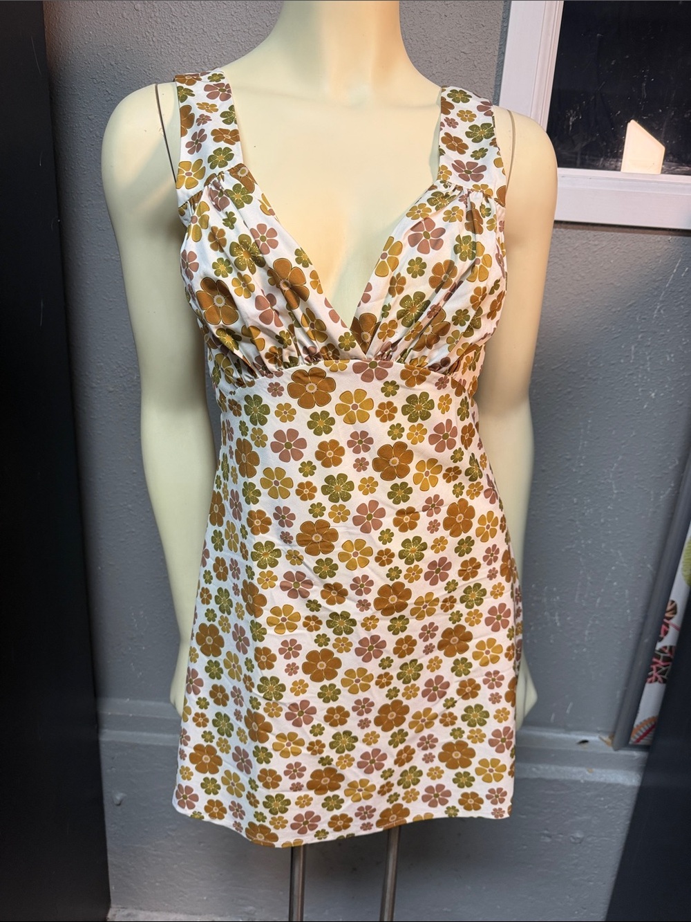 Floral V-Neck Mini Dress in White and Brown